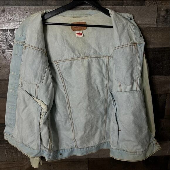 VTG Levi's Denim Trucker Jacket USA Medium - Picture 6 of 7